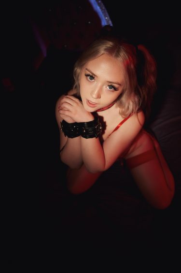 Eva Nyx